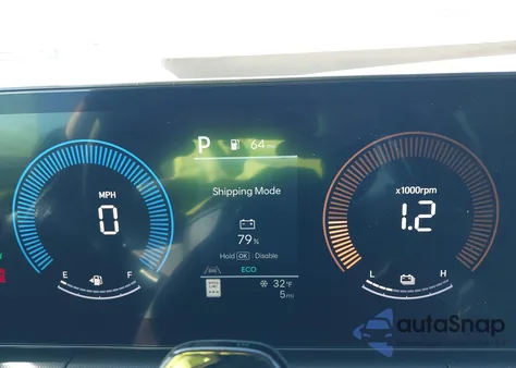 2026 Hyundai Santa Fe Hybrid Sel from USA, damaged, VIN 5NMP2DG17TH104102